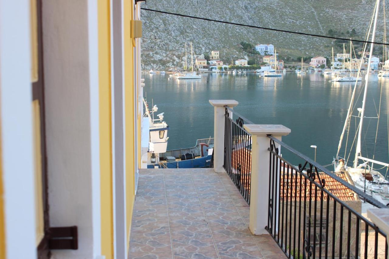 Gompos Apartment - Cozy Apartment Next To The Sea - Amazing Sea View Sými Esterno foto