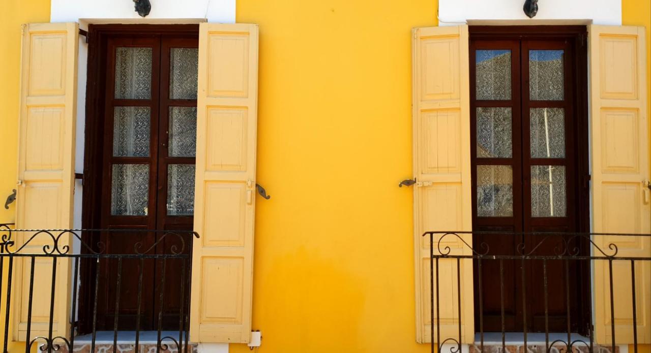 Gompos Apartment - Cozy Apartment Next To The Sea - Amazing Sea View Sými Esterno foto